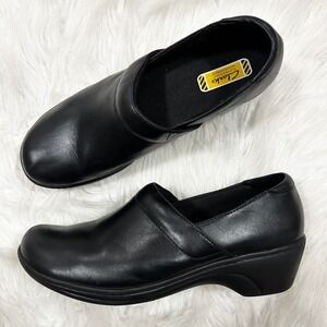 Clarks Grasp Idea Black Leather Slip On Slip Resistant Clogs Shoes Work Size 9.5
